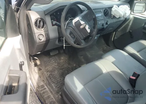 2012 Ford F350 Super Duty из США, поврежденный, VIN 1FDRF3A63CEC39152